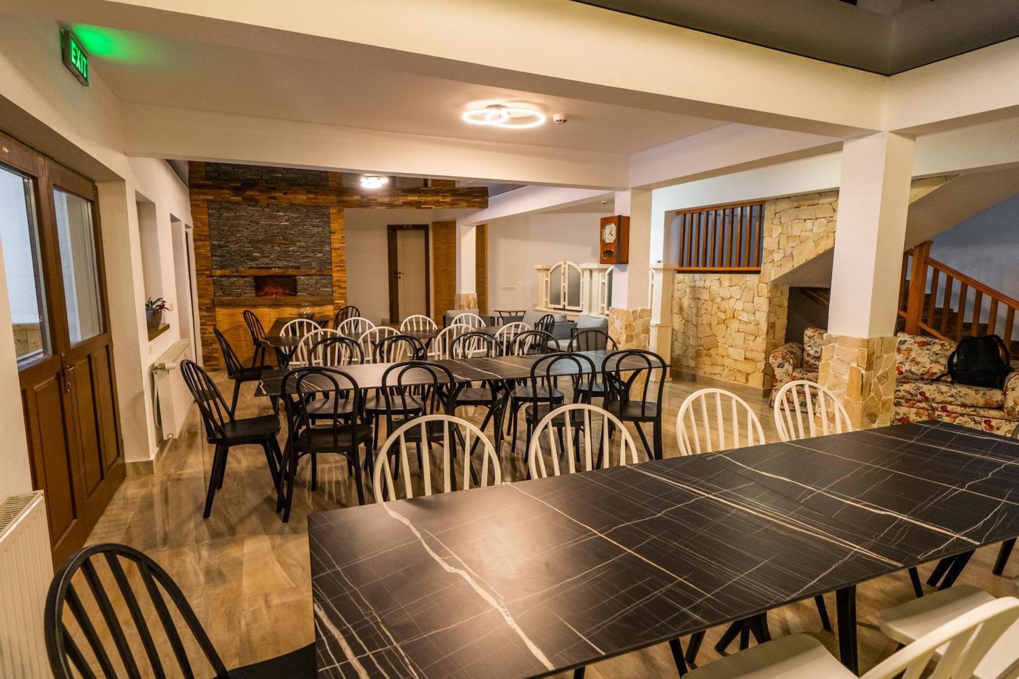 Popas Turistic Transfagarasan Hotell Cîrţişoara Eksteriør bilde