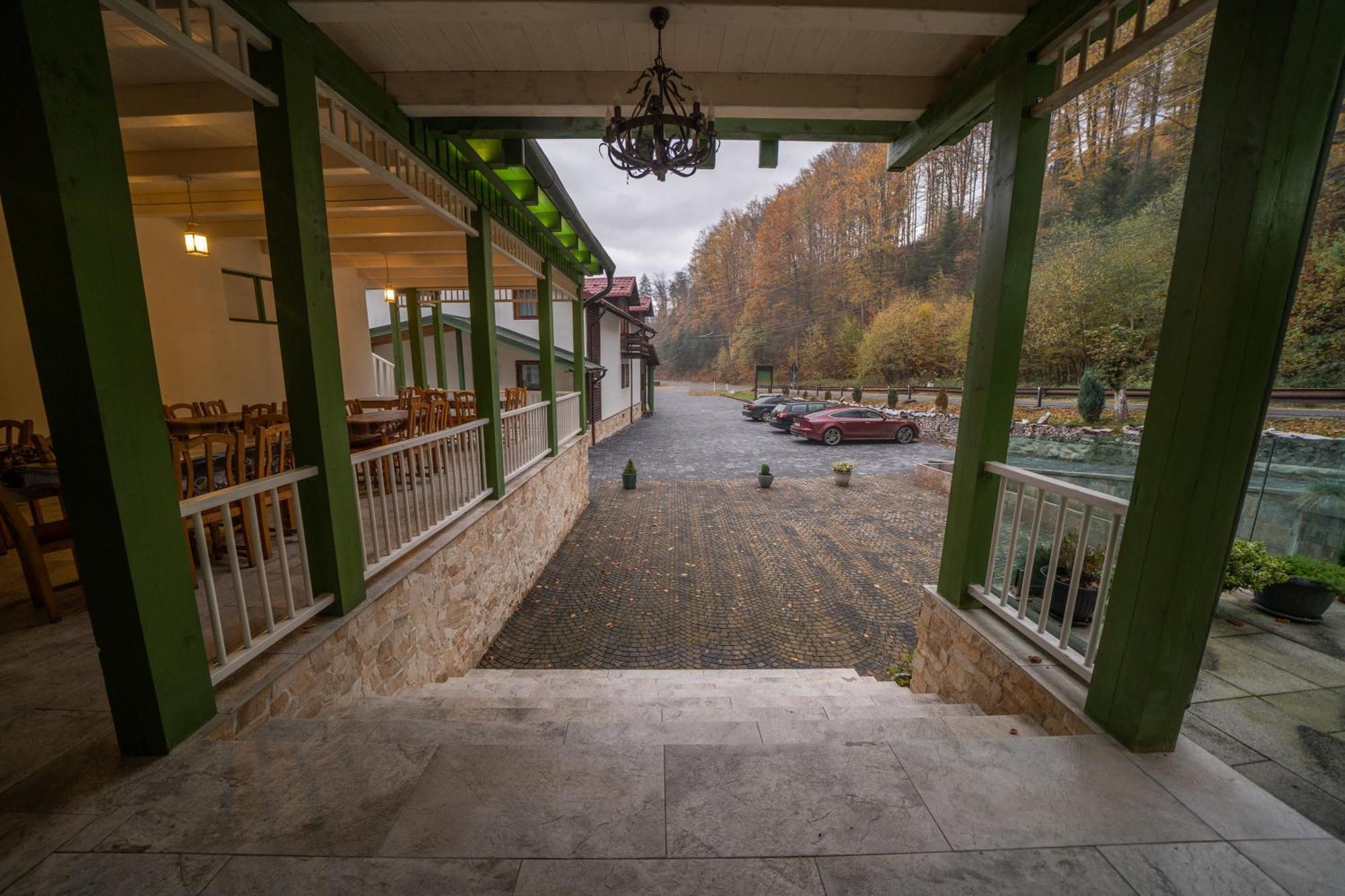 Popas Turistic Transfagarasan Hotell Cîrţişoara Eksteriør bilde