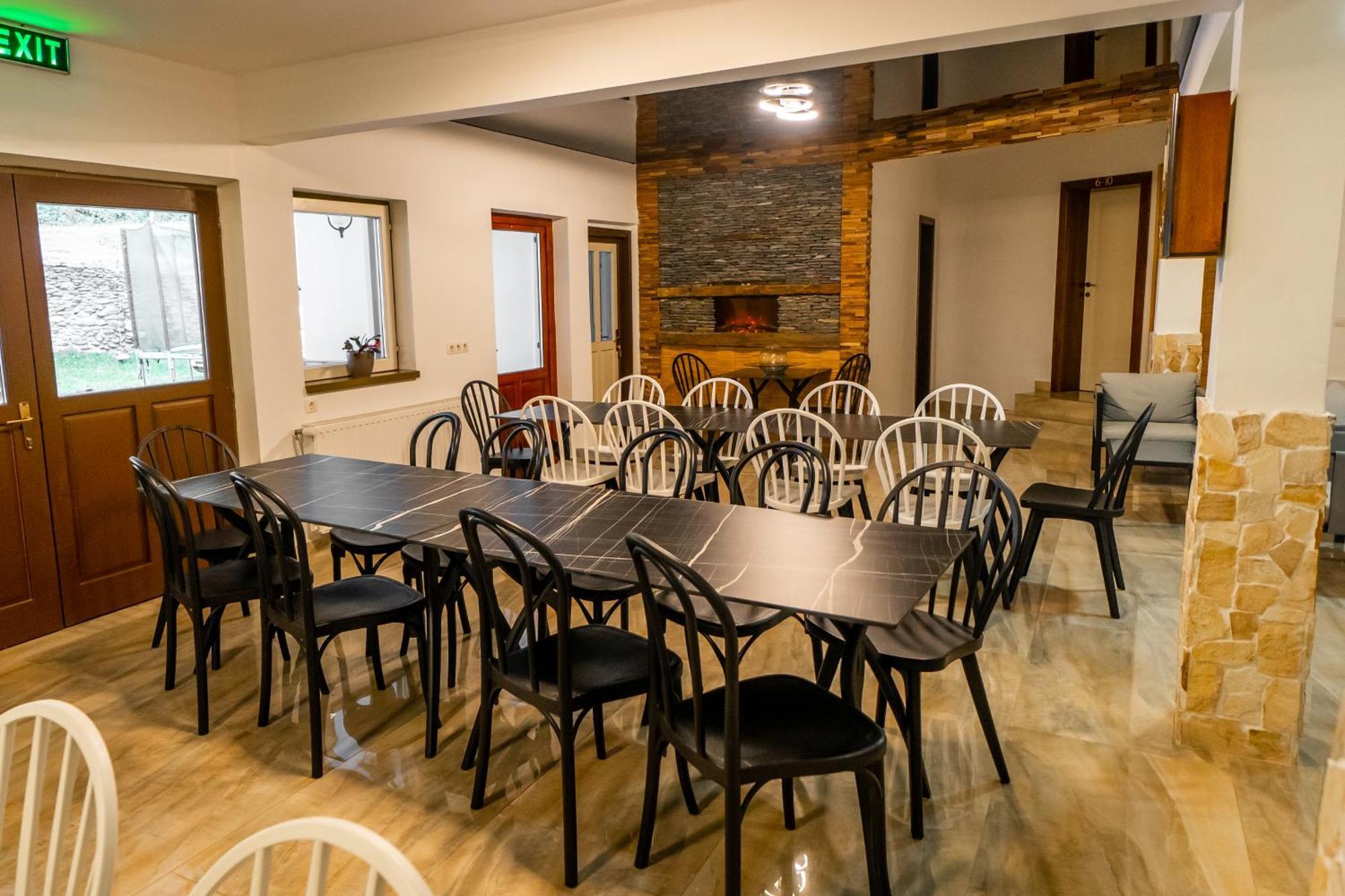 Popas Turistic Transfagarasan Hotell Cîrţişoara Eksteriør bilde